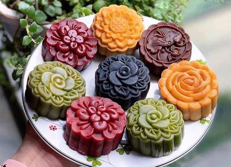 BANH-TRUNG-THU-DEO-TU-BOT-RAU-CU-1