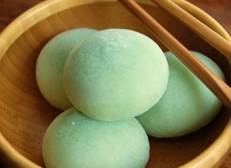 tu-lam-banh-trung-thu-mochi-tra-xanh-ngon-la-0